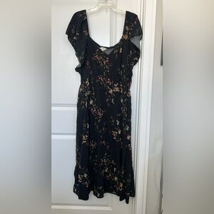 Terra & Sky Black Floral Maxi Dress
